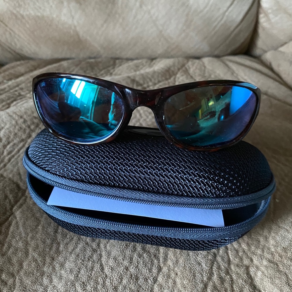 COSTA DEL MAR 580G TRIPLE TAIL